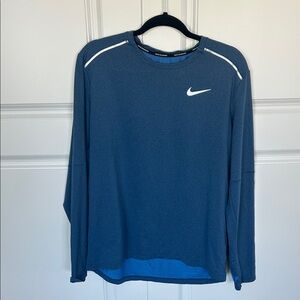 Nike Men's Navy Long Sleeve Tee